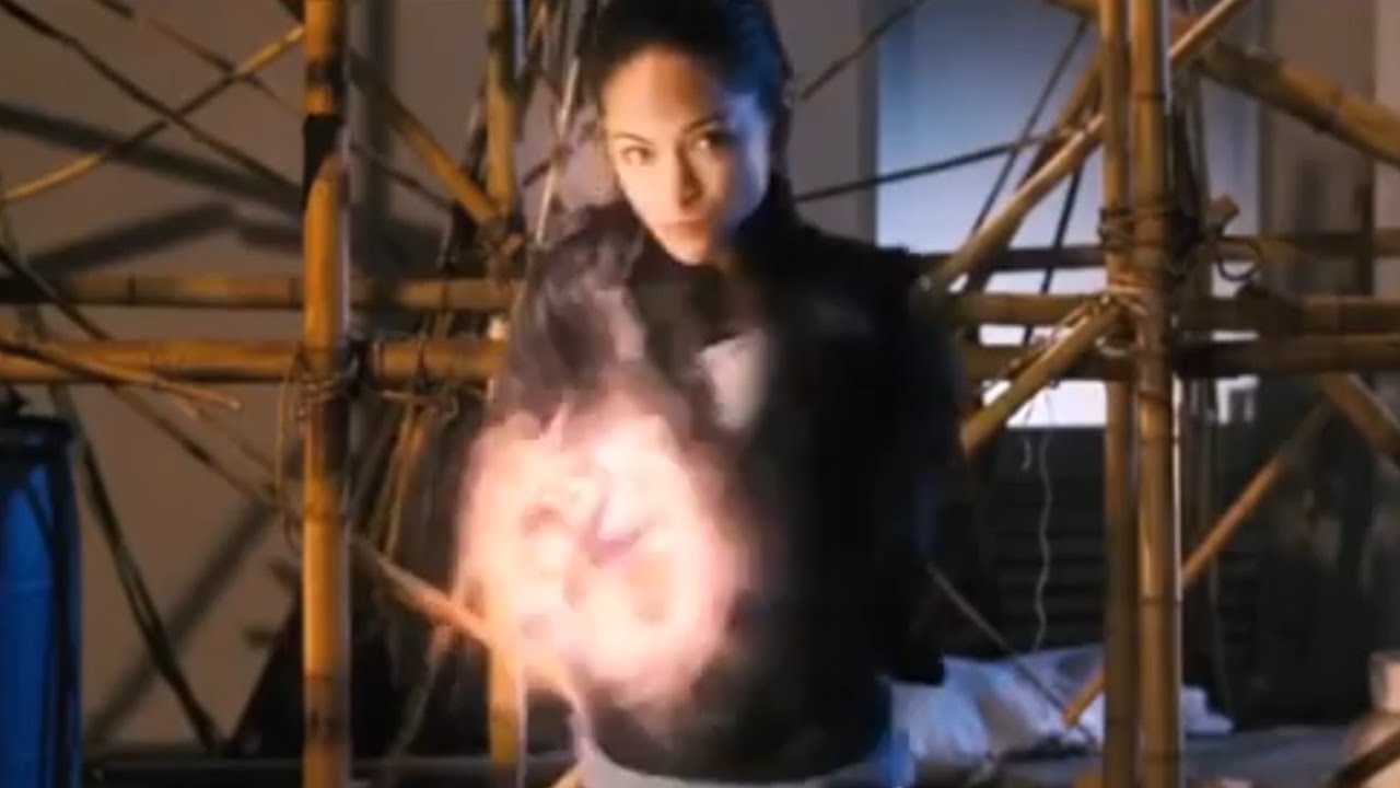 Chun-Li Performs a Fatality | Street Fighter: The Legend of Chun-Li (2009)