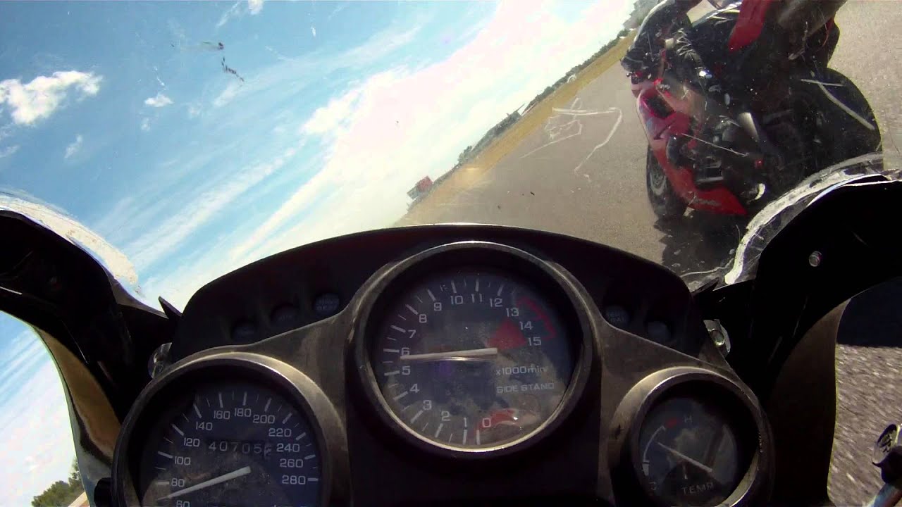 600 CBR PC25 vs 675 DAYTONA à NOGARO HD