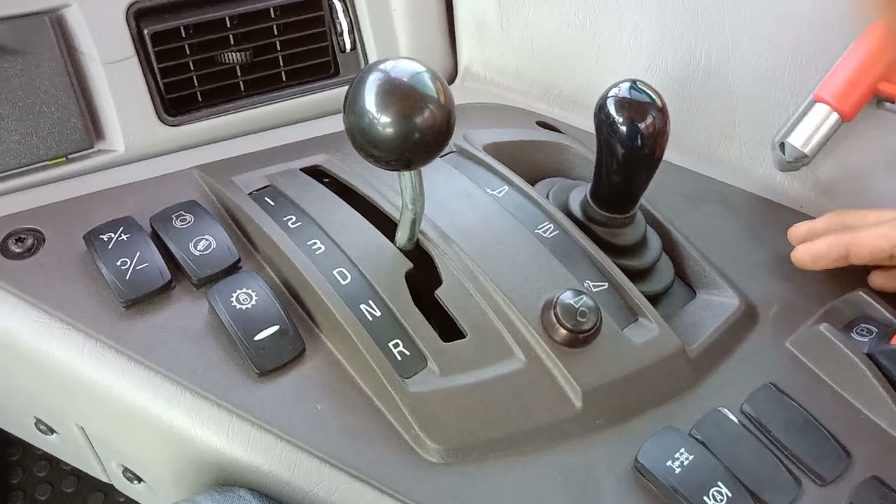 instrumen panel ADT volvo A40G, modal untuk tes teori, sangat membantu