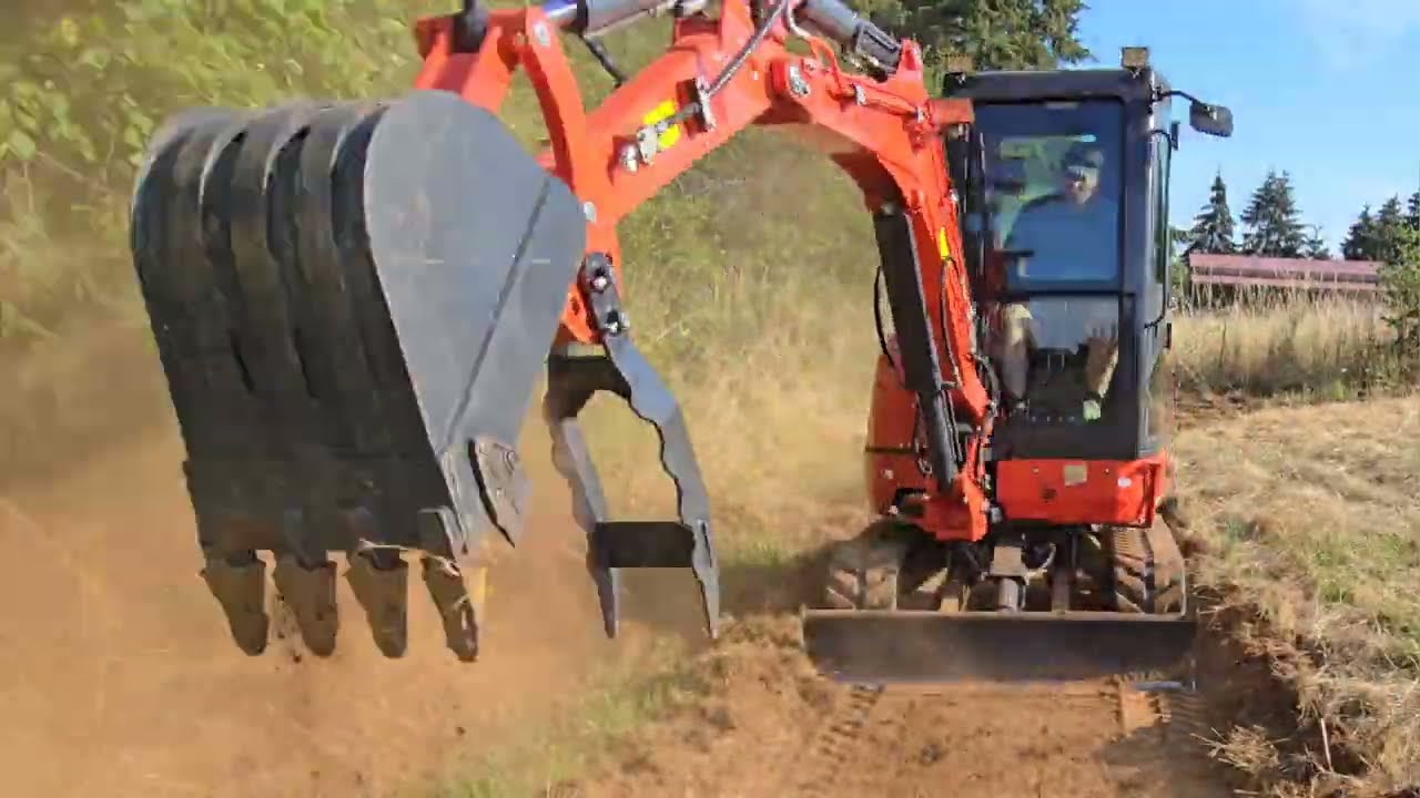 building a 1000 feet of trails with a large chinese mini excavator cfg ku45