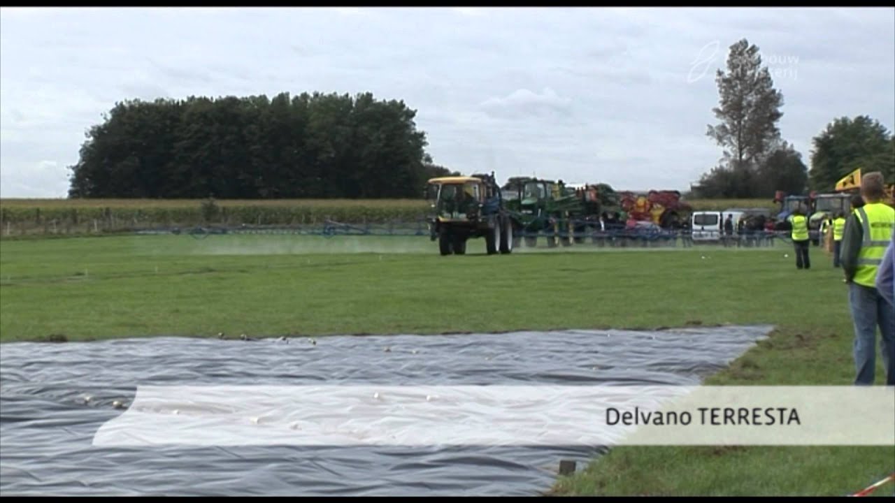 Demonstratie zelfrijdende spuittoestellen