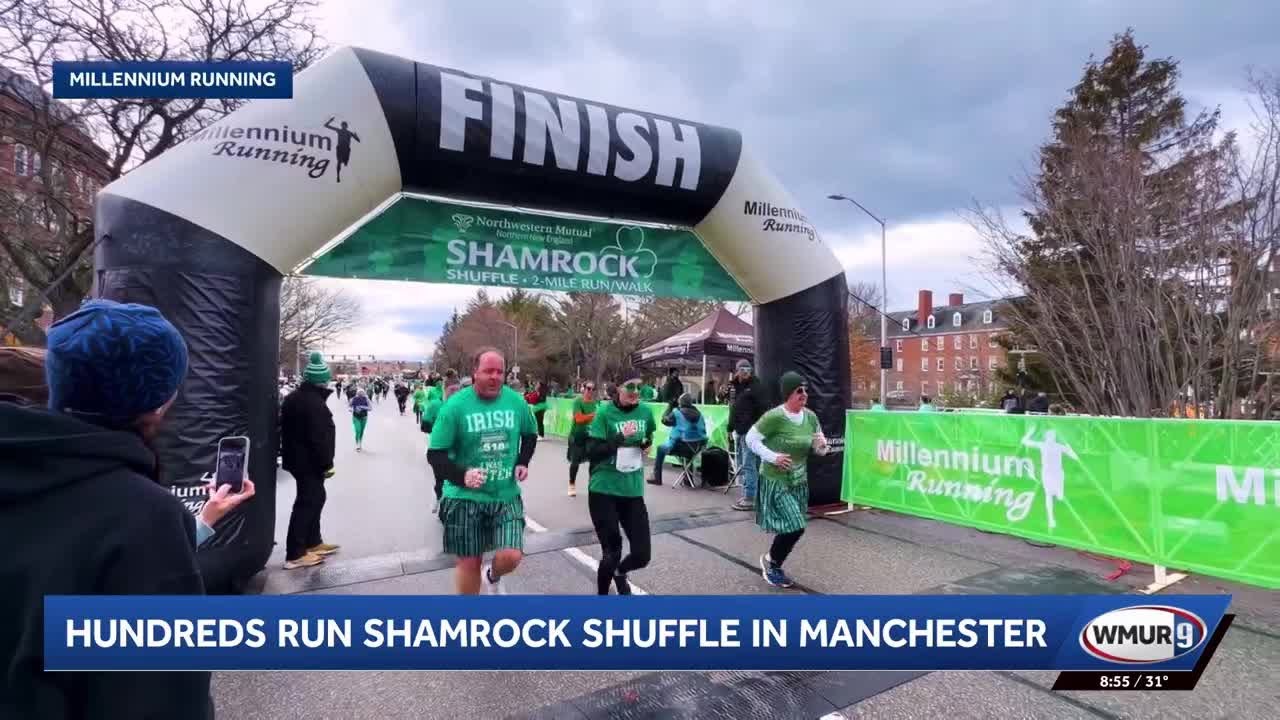 В Манчестере сотни людей участвуют в забеге Shamrock Shuffle.