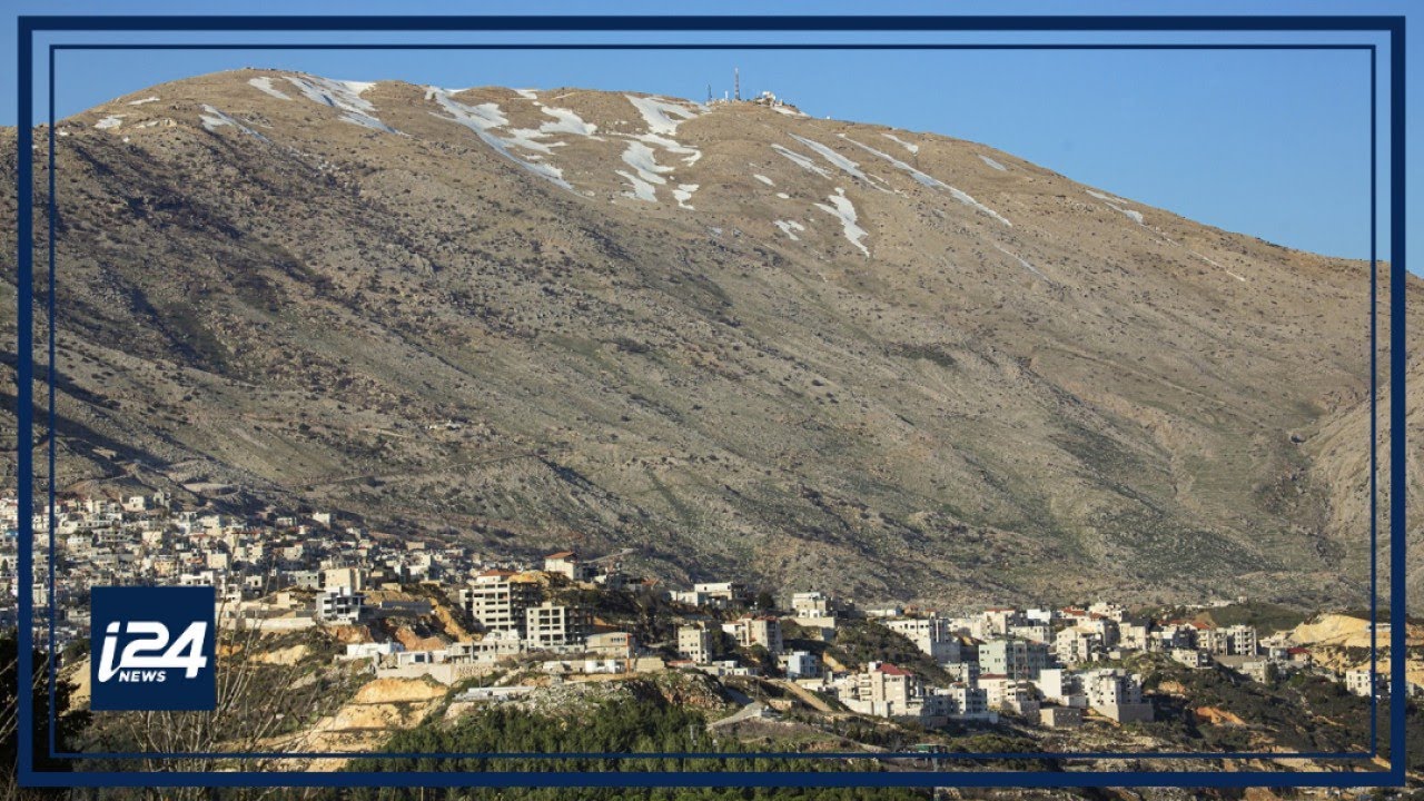 How do the Druze residents of the Golan Heights identify at the ballot box?