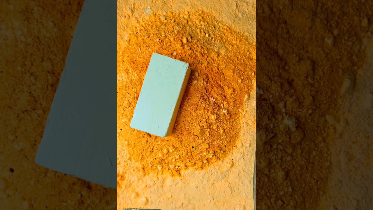 🧡 #asmr #oddlysatisfying #relax #chalk #sleepaid #satisfying #powder #crush #viralvideos #creative