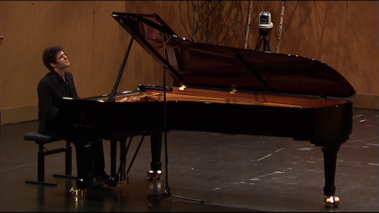 Federico Nicoletta - First Stage - Beethoven, Ligeti & Liszt