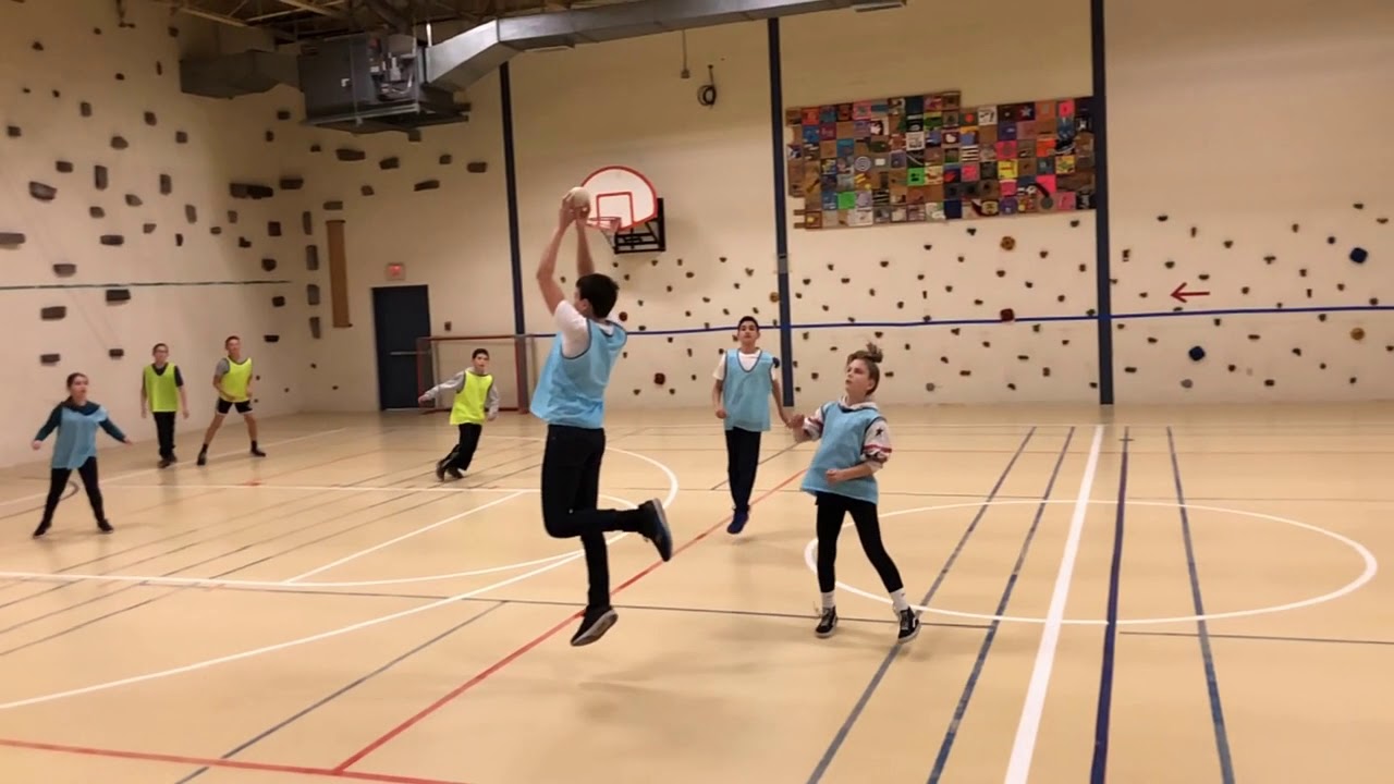 Tchoukball in PE Class at Carroll School