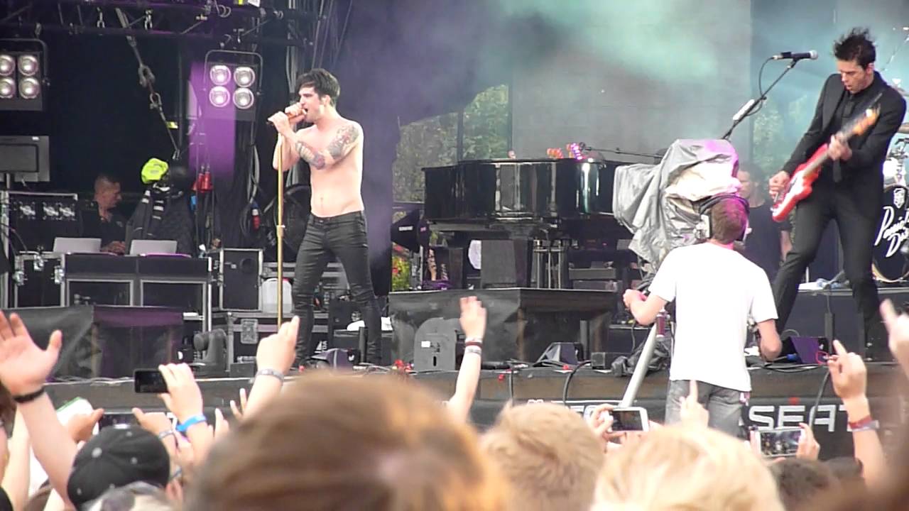 Panic! At The Disco &ndash; Emperor's New Clothes Live@Rock Im Park 2016