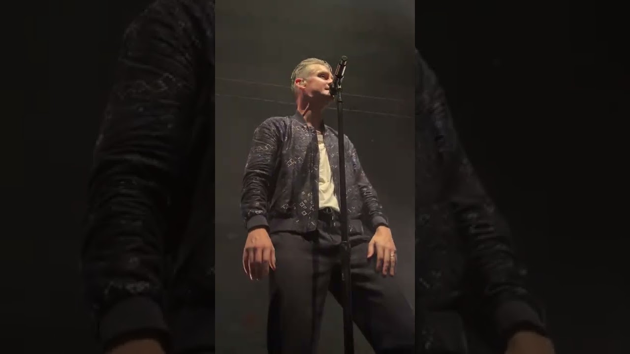 Dirt - Tom Chaplin -18 October 2022