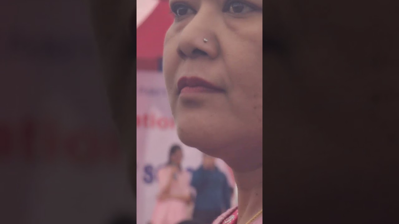 हेर्ने दृष्टि नभयनी मनको दृष्टि राम्रो हुनुपर्छ संसार उज्यालो हुन्छ। उद्घोषक उद्घोषघशिका र रमेश सर 🙏