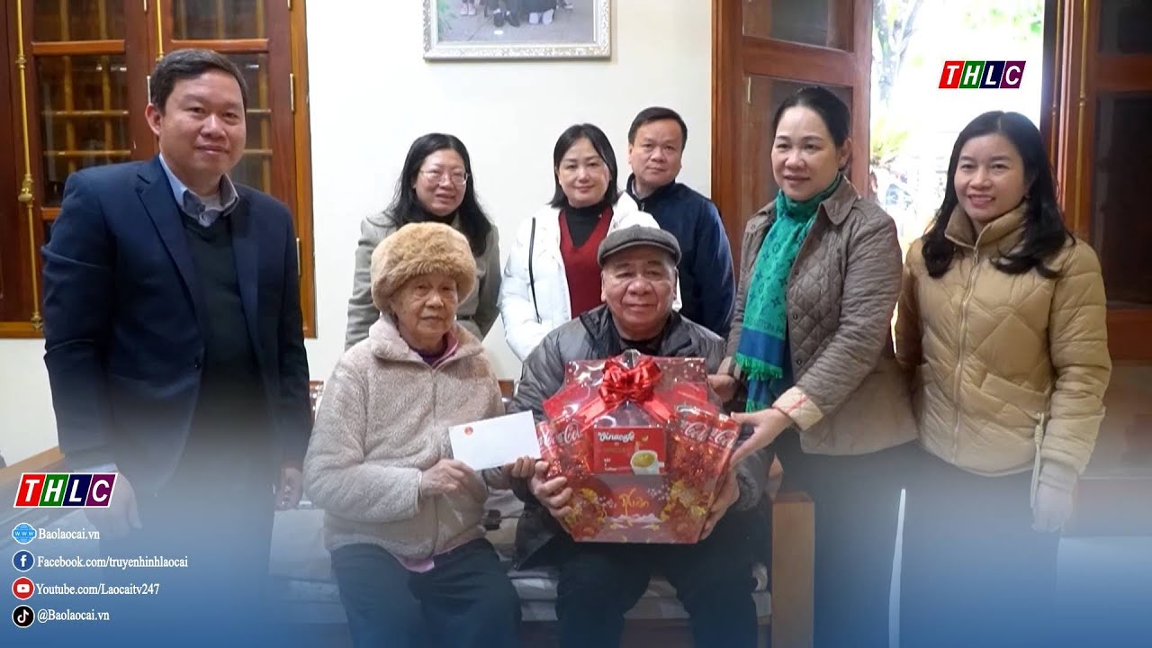 Thứ trưởng Bộ Dân tộc và Tôn giáo Nông Thị Hà thăm, tặng quà tết các đ/c nguyên lãnh đạo tỉnh LàoCai