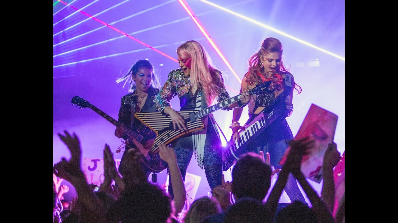 JEM AND THE HOLOGRAMS - Double Toasted Audio Review