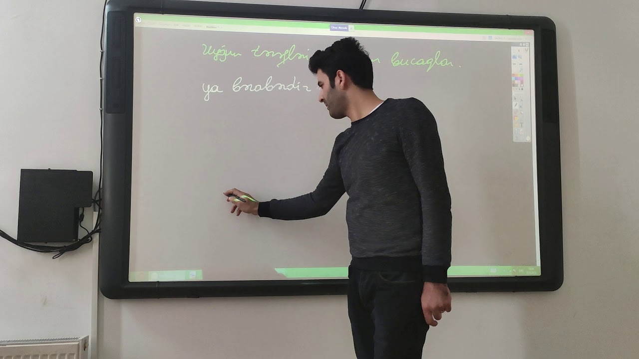 İki duz xəttin üçüncü düz xətlə kəsişməsindən alınan bucaqlar