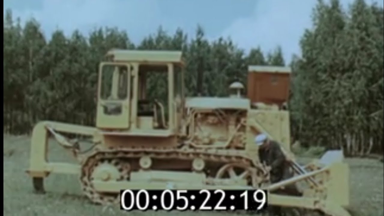 Техобслуживание бульдозеров на базе тракторов Т-130. (1979) Часть 1.