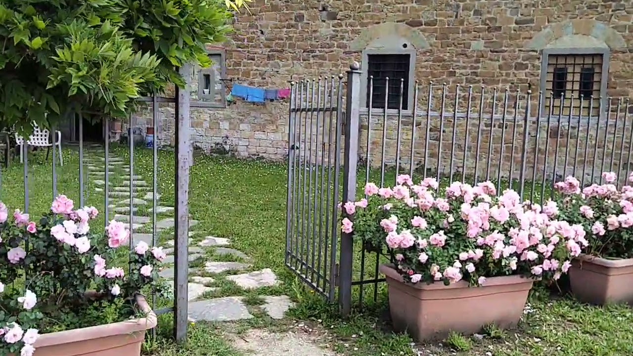 RENTED - Beautiful farmhouse on rent in Fiesole hills