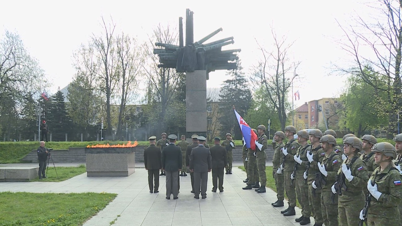 Svoj život zasvätili šíreniu slobody a mieru. Dostali za to vojenské vyznamenanie