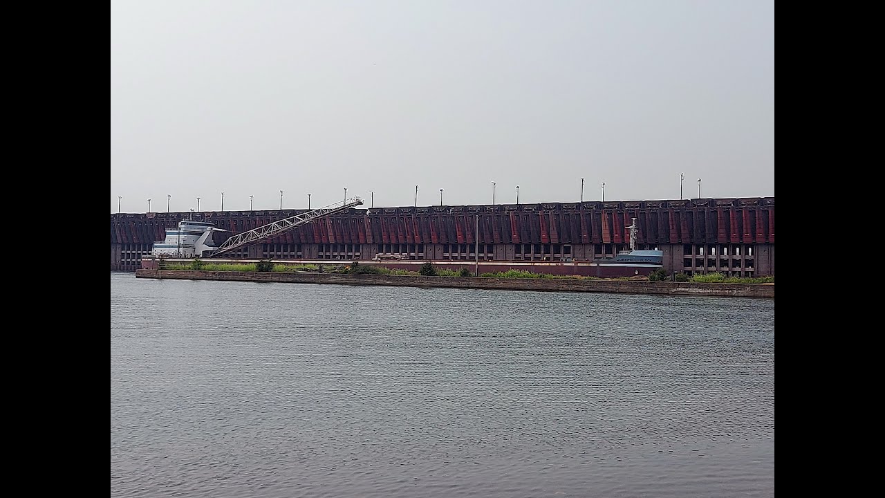 Marquette Taconite Pellets Loading