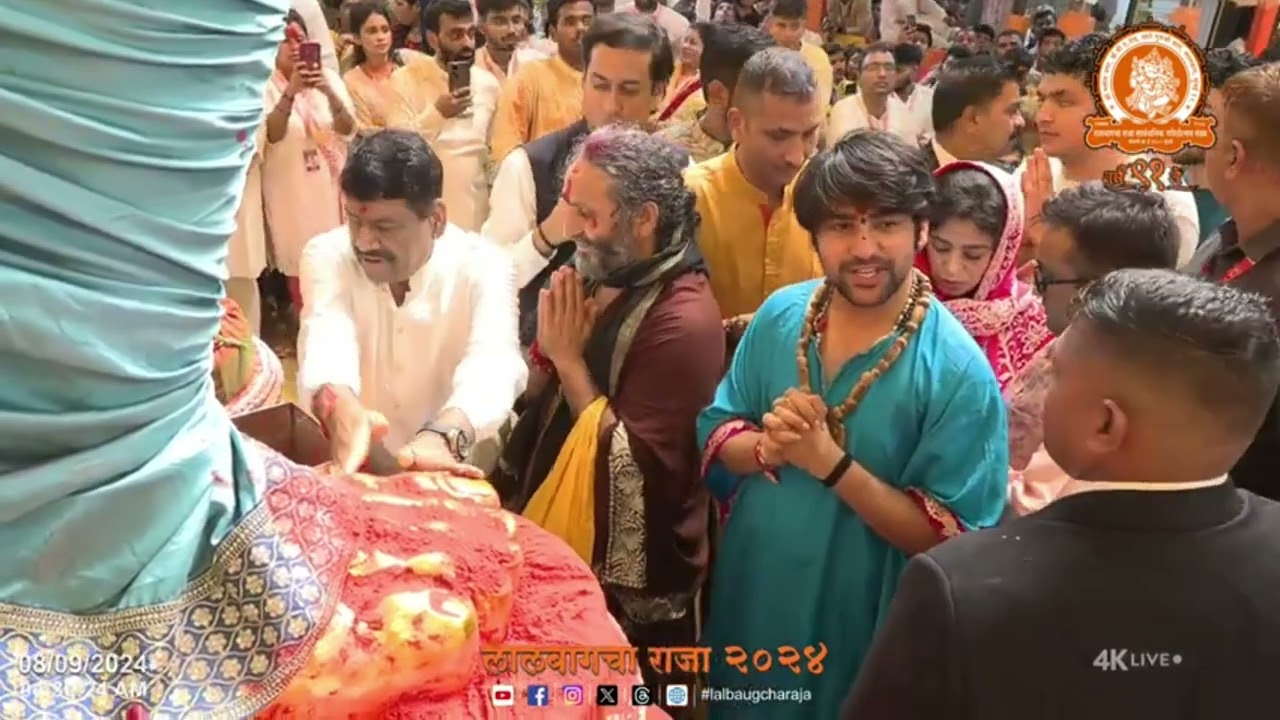 'आज श्रीबागेश्वर धामसरकार श्री धीरेंद्र कृष्ण शास्त्रीजी के साथ मुंबई के प्रख्यात 