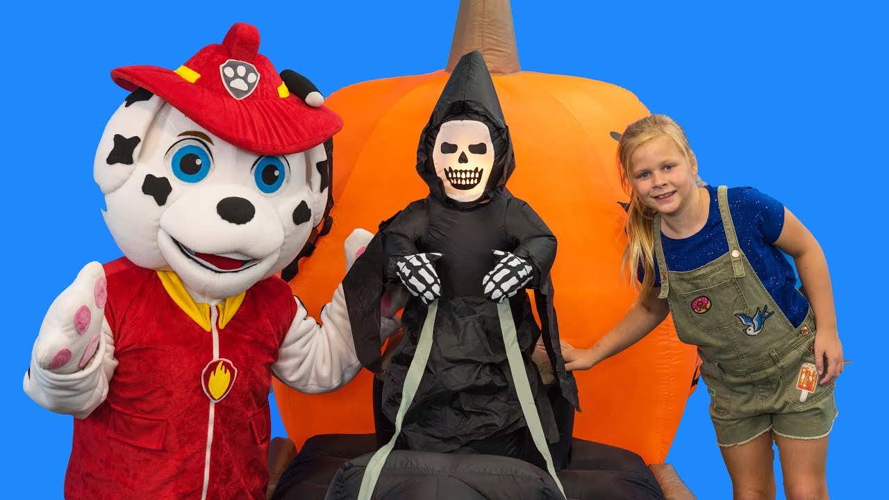 The Assistant Plays Silly  Hide N Seek in Halloween Town