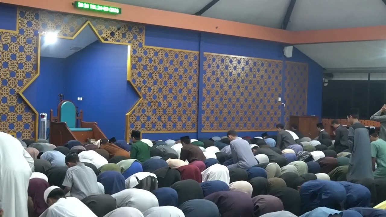 Tarawih Ma'had Tahfizh Al Yusro | Surah Al Imran: 1-17 | Ust Amron