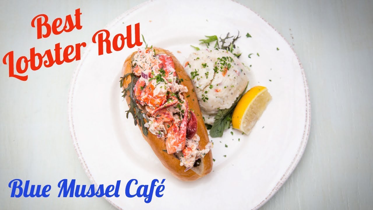 Prince Edward Island Tourism Food Tour |  Fall Flavours | BEST Lobster Roll | Blue Mussel Cafe