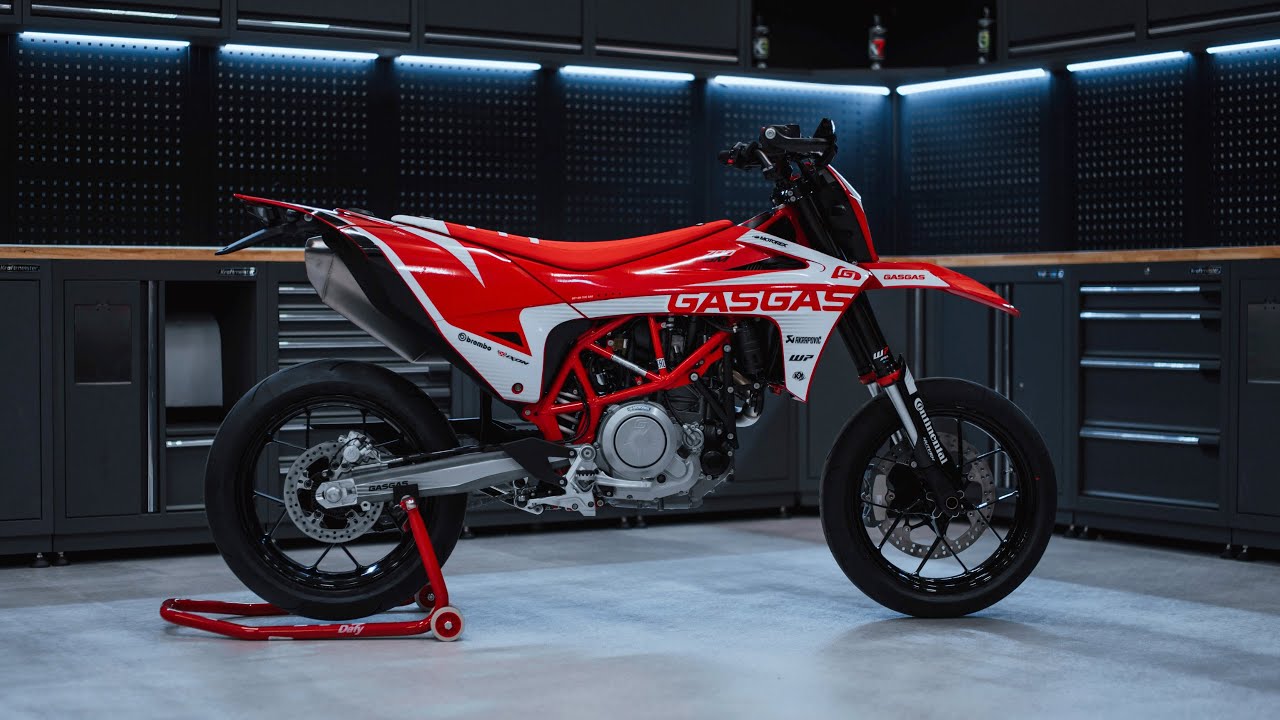 GASGAS 700 SM by Kutvek
