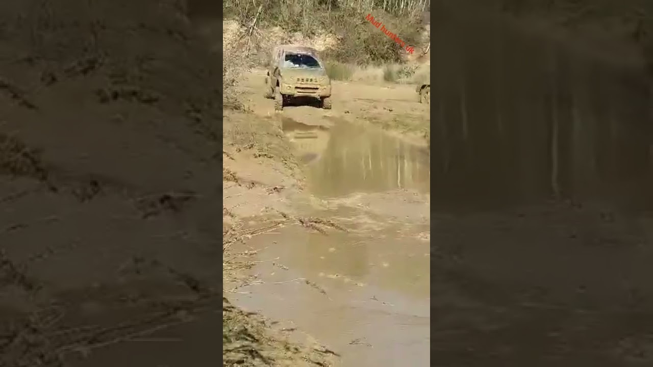 big Jimny flexing its stuff axle twister