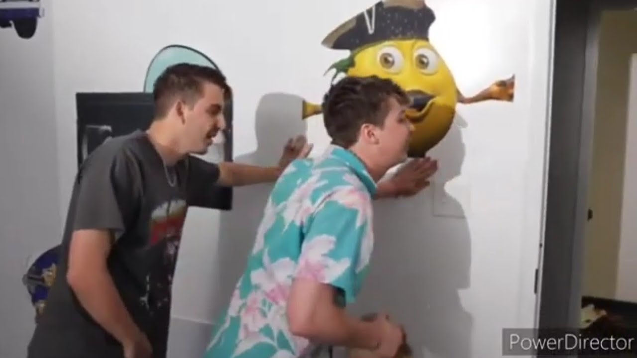 karl jacobs and chris tyson being best friends