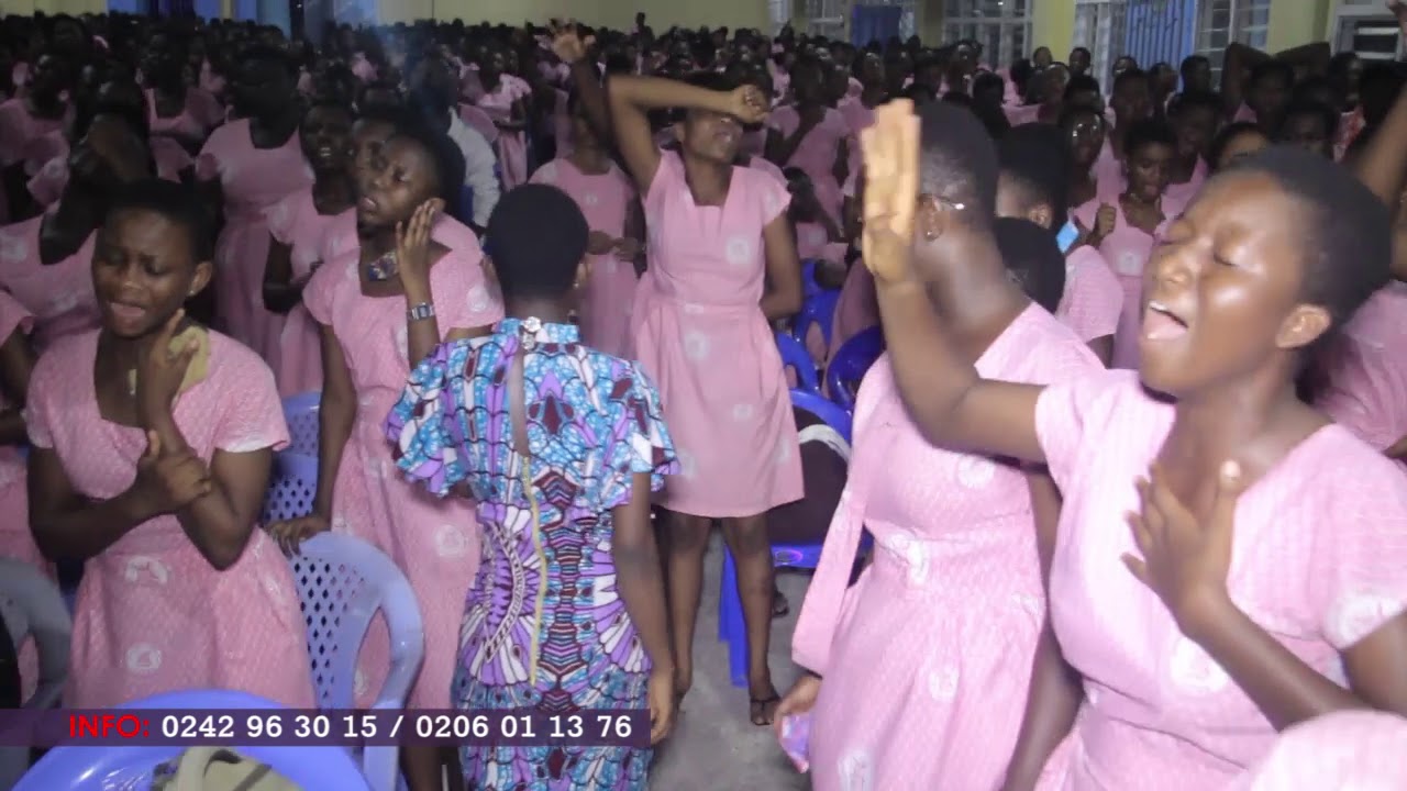 Odehyieba Priscilla worship with YAA ASANTEWAA GIRLS