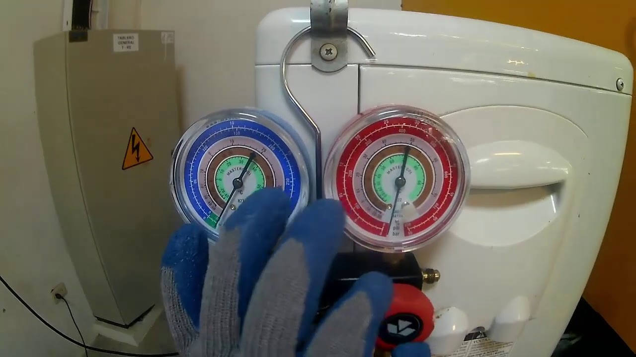 FUNCIONAMIENTO VALVULA DIFUSORA EN CARGA DE REFRIGERANTE LIQUIDO A EQUIPOS DE CLIMATIZACION