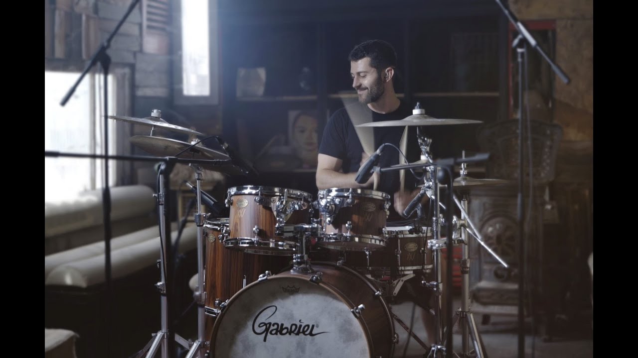 Nikos Vafeidis presenting Gabriel drums   Cry me a River