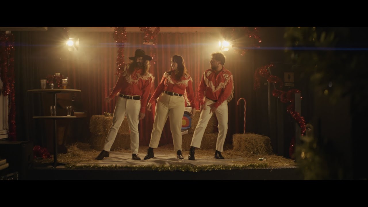 Caitlin Harnett & The Pony Boys 'All My Friends Are Dancers' (Official Video)