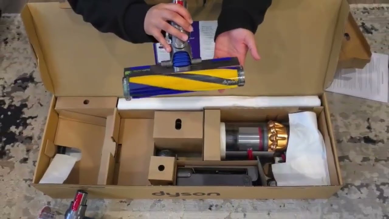DYSON V15S DETECT ABSOLUTE SUBMARINE UNBOXING #reels #unboxing #dyson #youtubeshorts #viralvideo