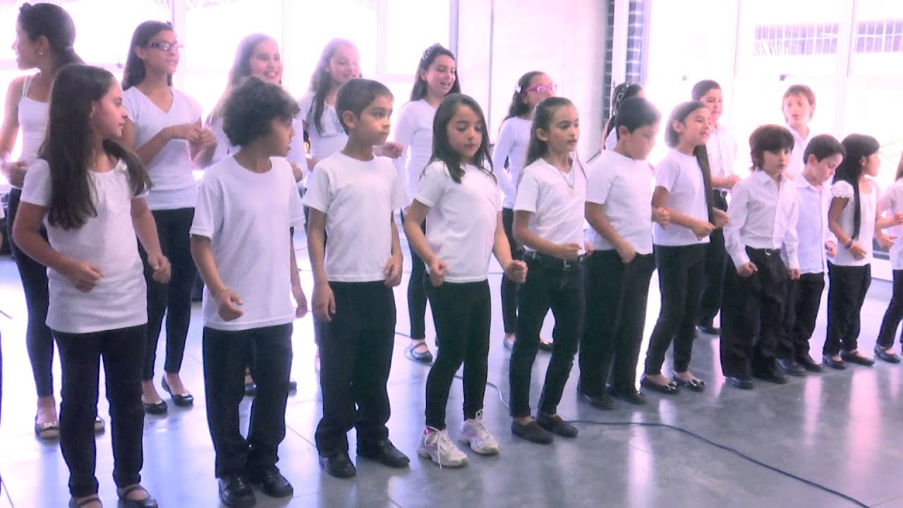 Los Cacharros de mi Cocina - Coro Infantil Encanto