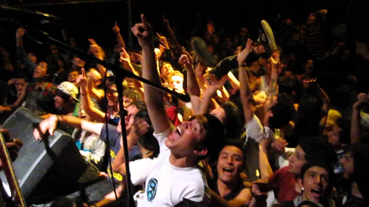 Play Attenchon / Ya no sere el mismo ( Bogota 2010)