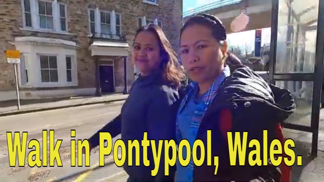 Walk in Pontypool town centre and Pontypool Park, WALES.
