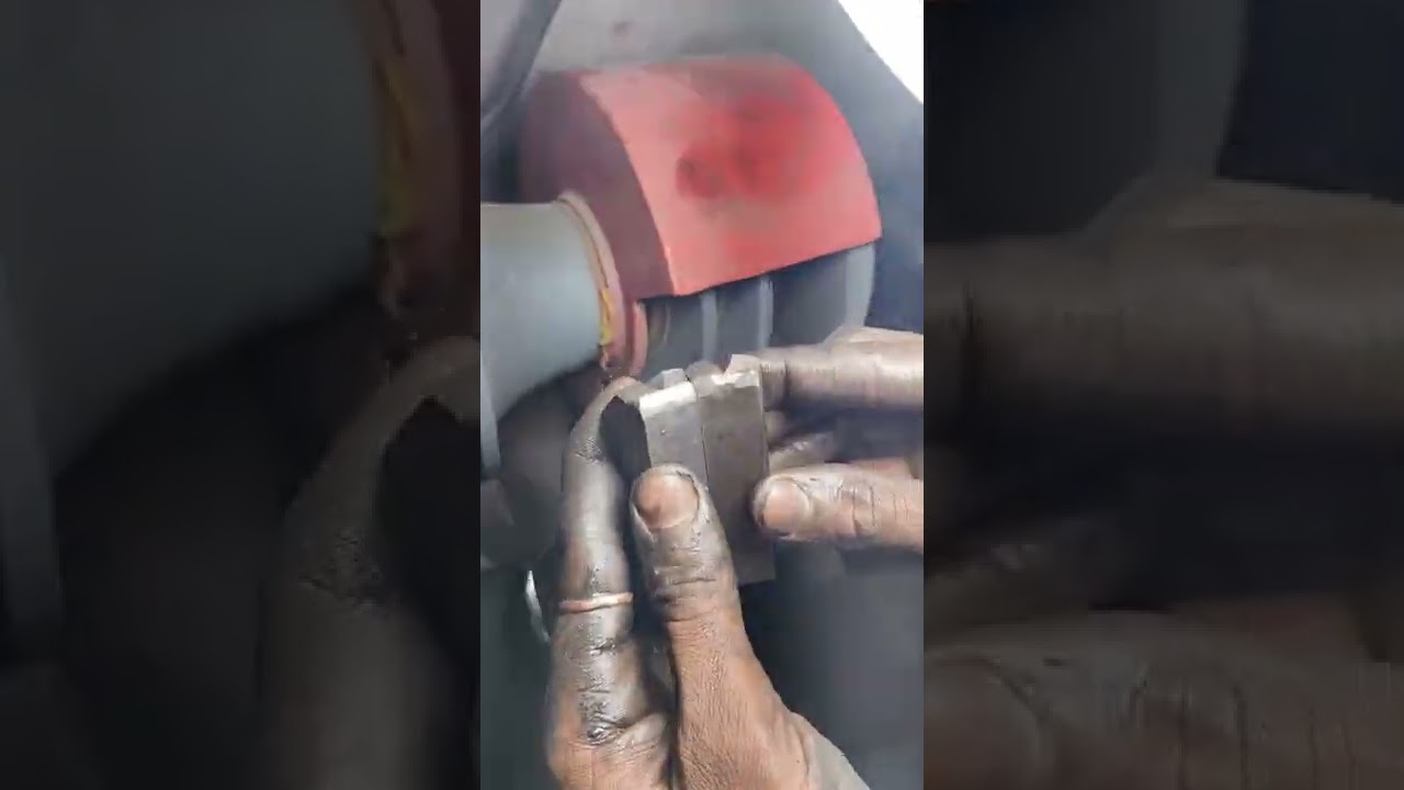 WIRE NAILS MAKING MACHINE CUTTER