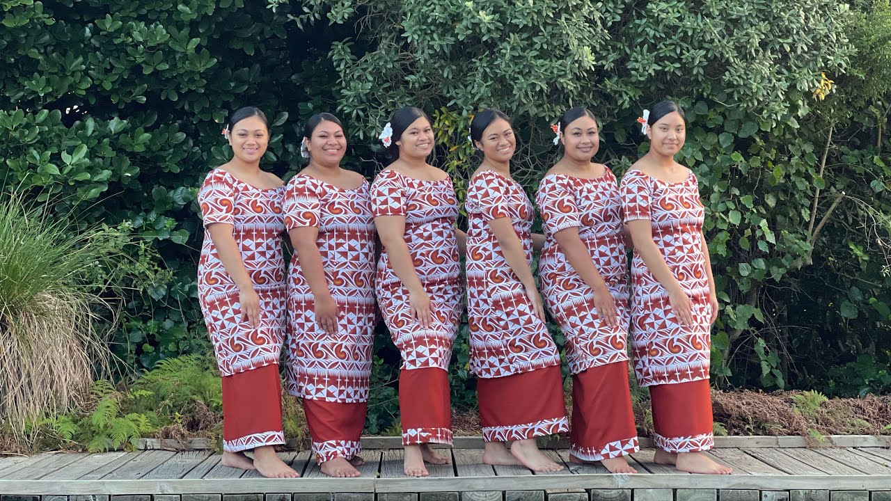Sau Ia Lau Teine Samoa Dance #1