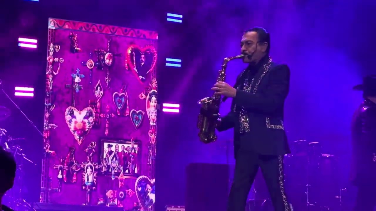 Los Tigres del Norte - La Buena Suerte - All State Arena