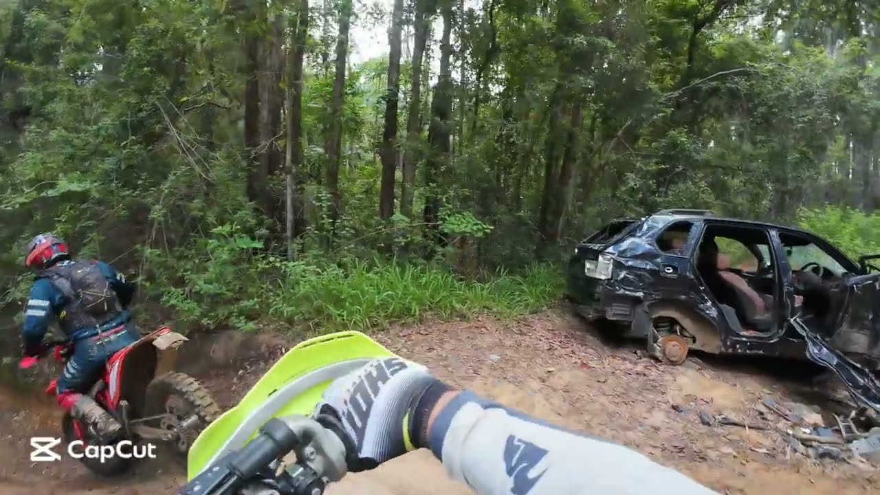 GLASSHOUSE MOUNTAINS ENDURO.