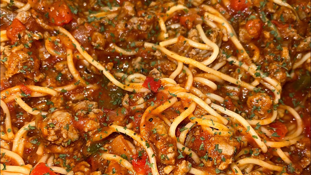 EASY SPAGHETTI W/HOMEMADE MEAT SAUCE | GROUND TURKEY RECIPE