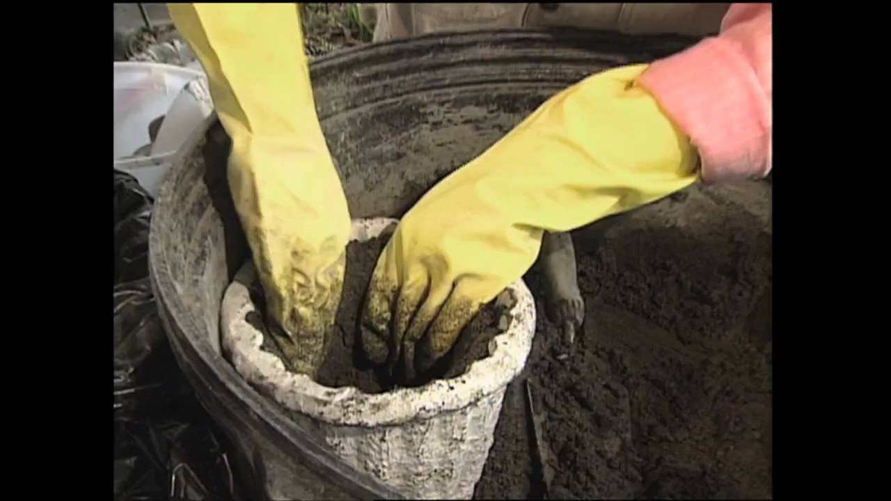 Hypertufa pots | Volunteer Gardener