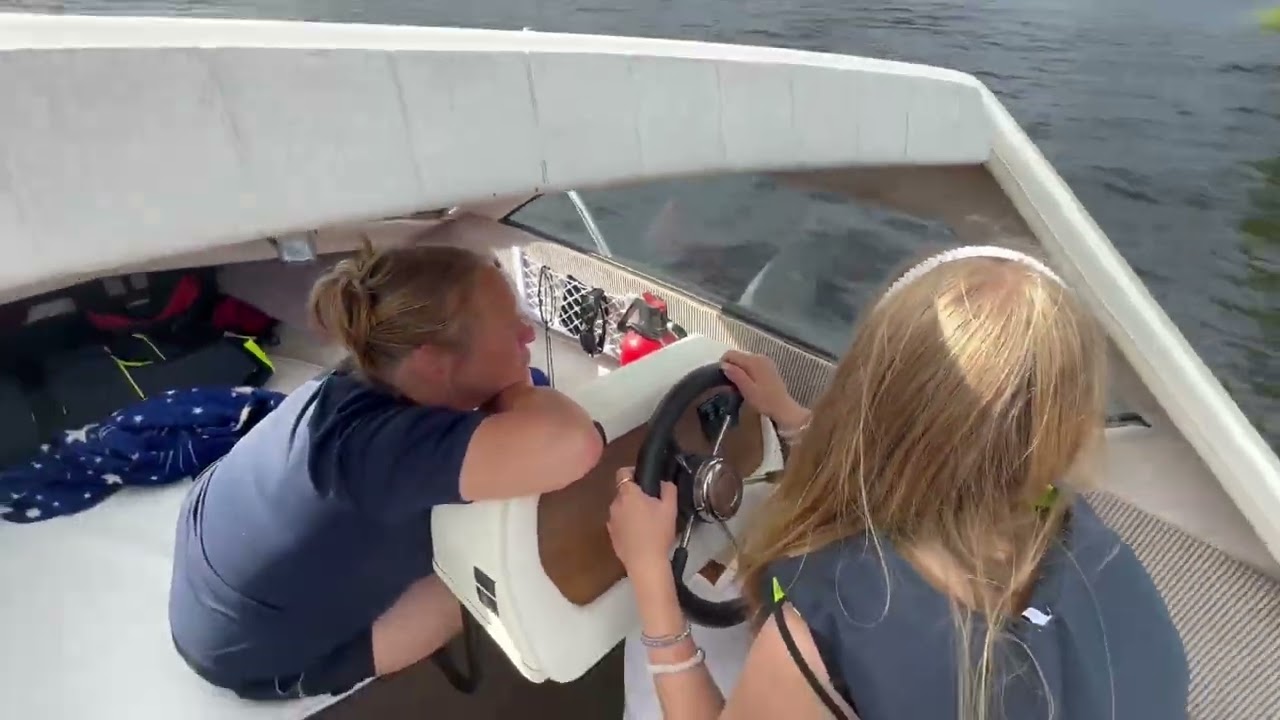 Skibsplast 490 HT på Randsfjorden
