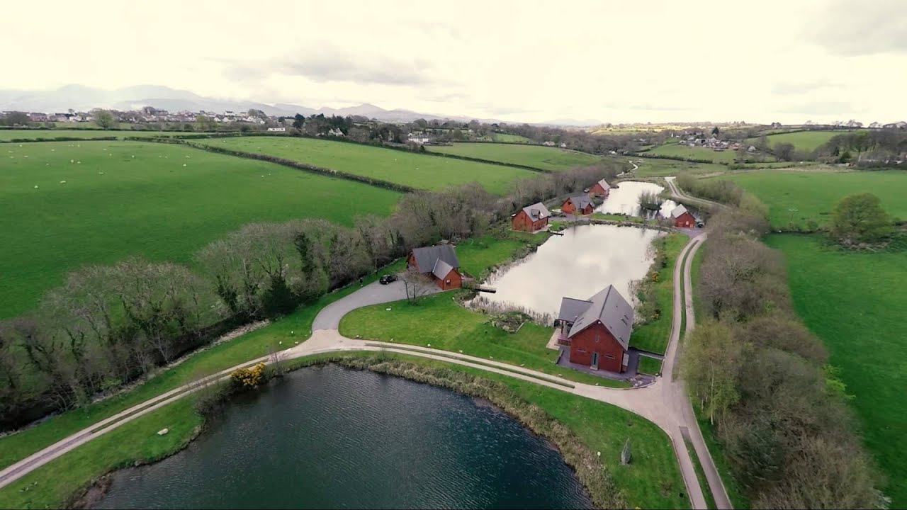 Anglesey lake side lodges April 2015