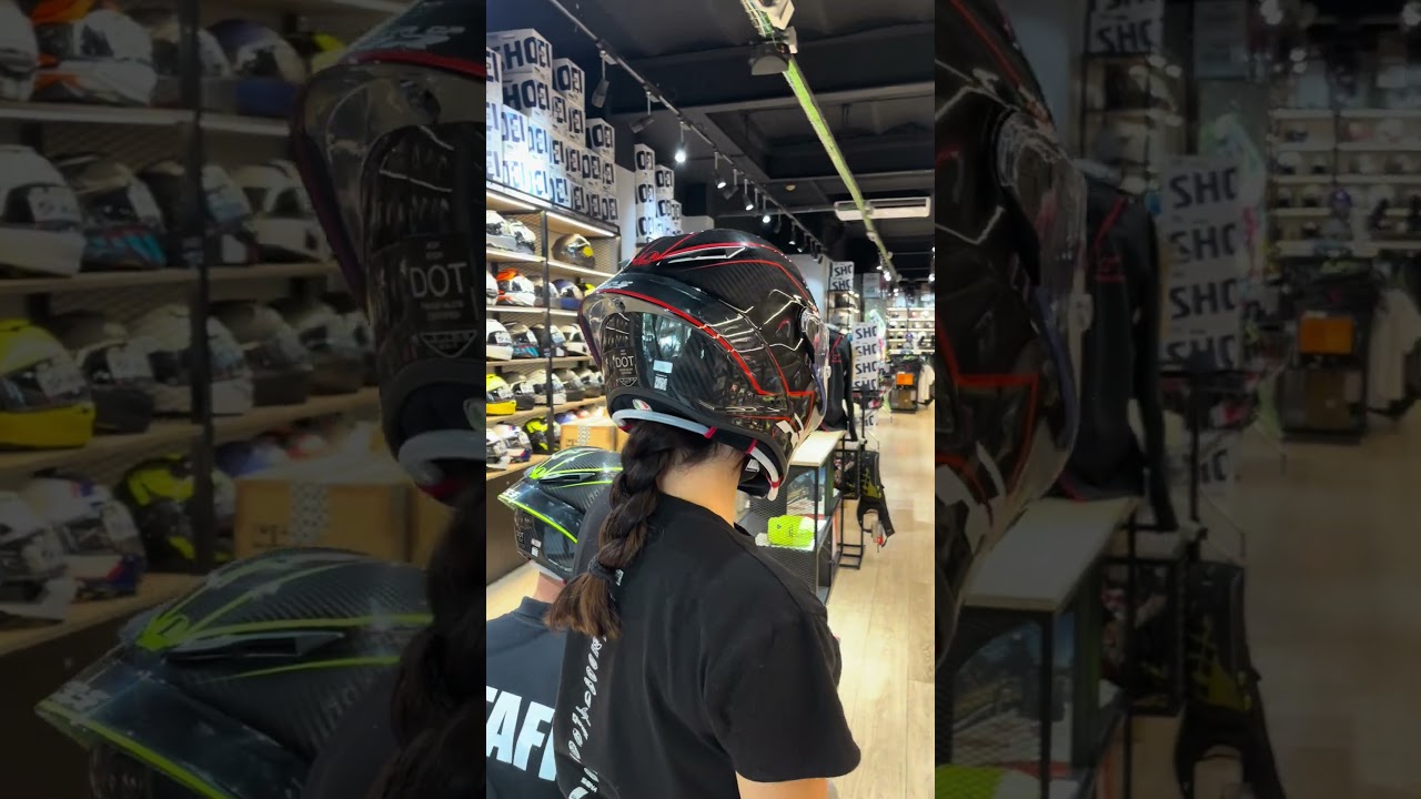 Para &eacute;l y para ella 🙌🏼 AGV Pista GP RR Performante