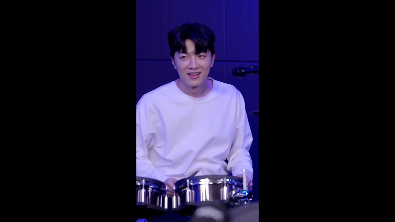 드럼치는 적재