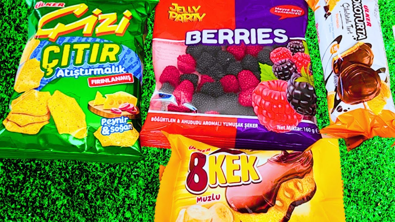 ASMR Unboxing Candies: Soothing Textures & Gentle Rustles
