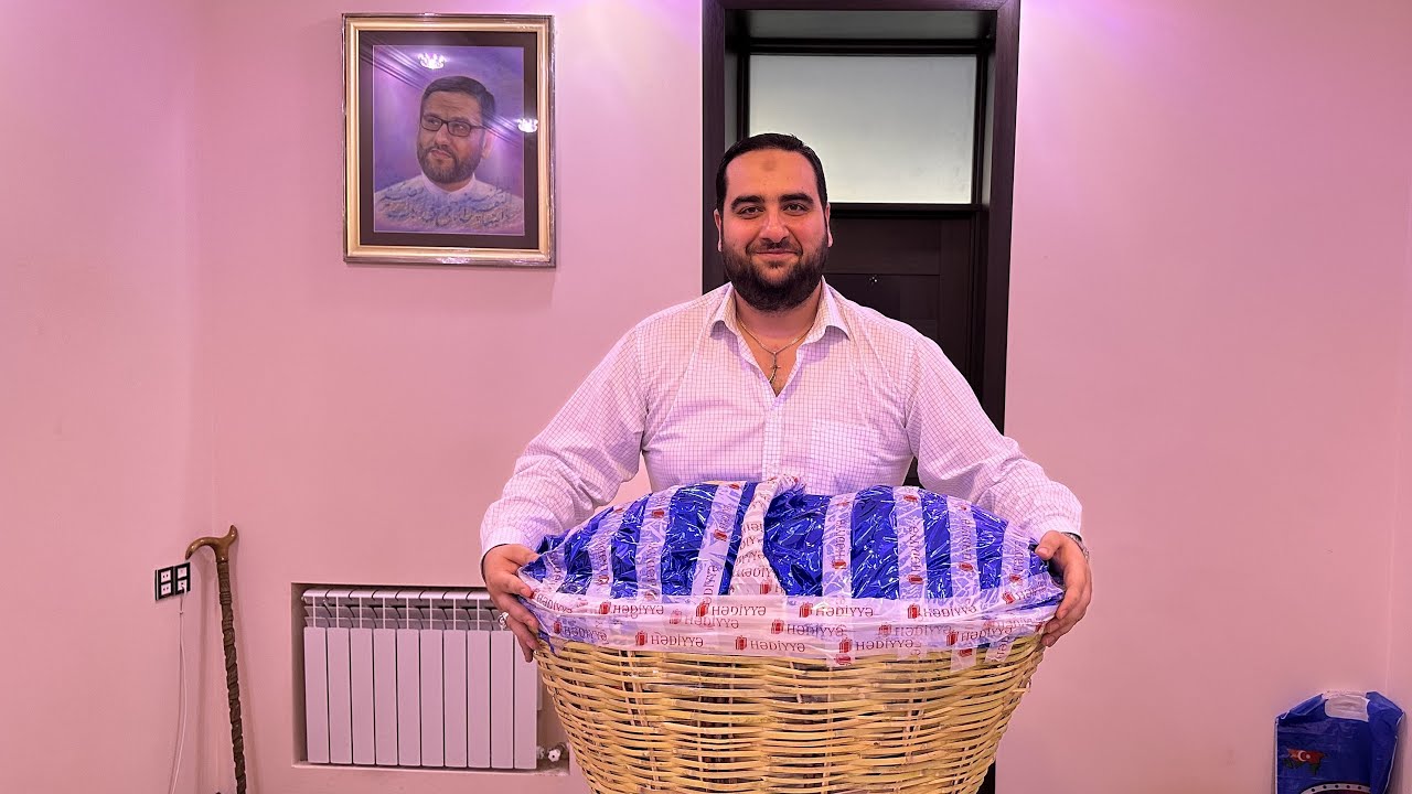 Mənə Gəncə Səbəti Hədiyyə Etdilər / Birlikdə Baxaq İçində Nələr Var