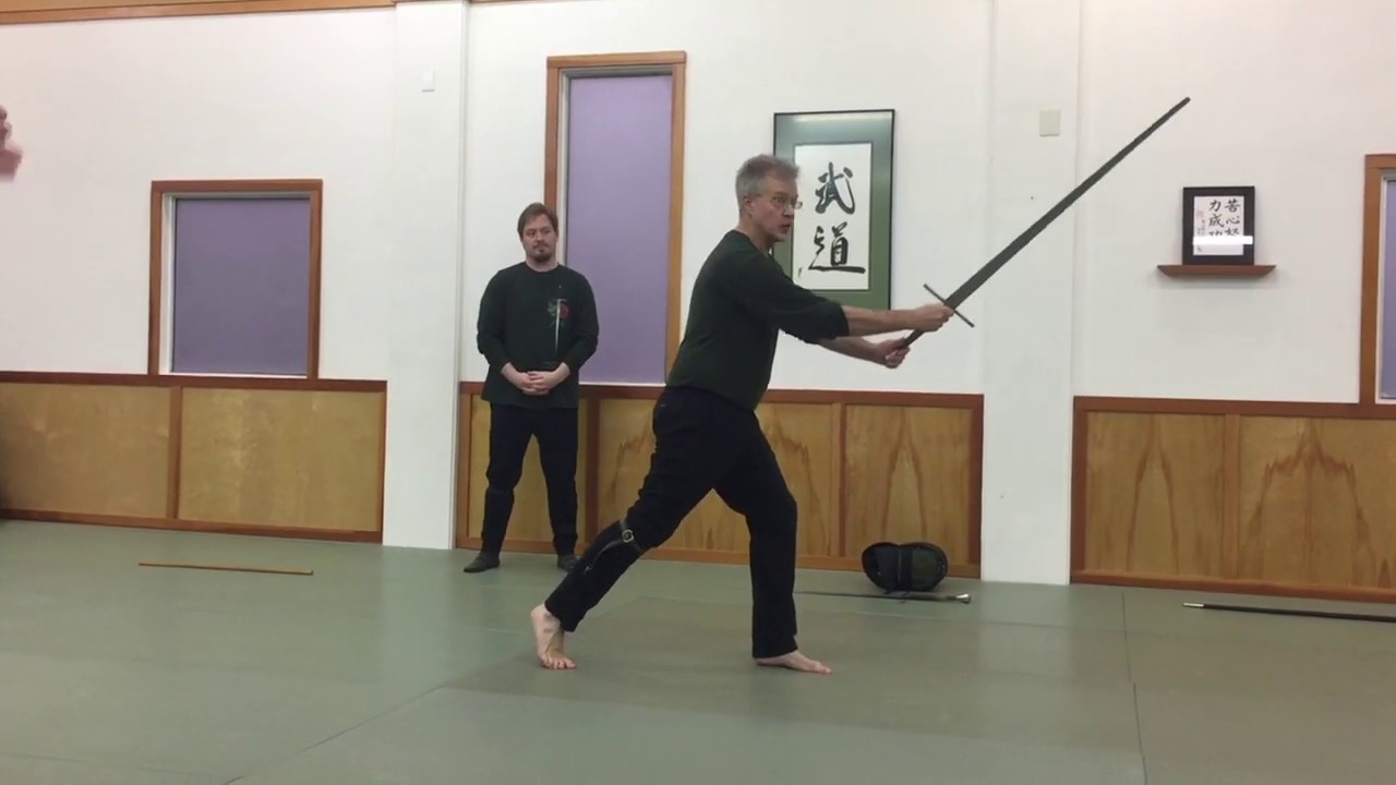 Body Mechanics and Power Generation in Armizare - Pacific Martial Arts Conference 2020