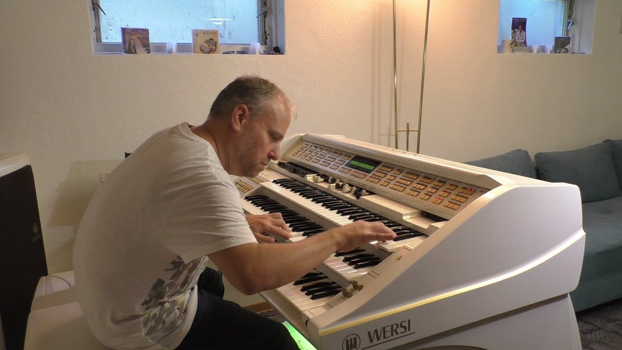 15 Minutes Organ Instrumental Songs / Back to Basic Organ Style / Frank Heinen - WERSI Atlantis SN3