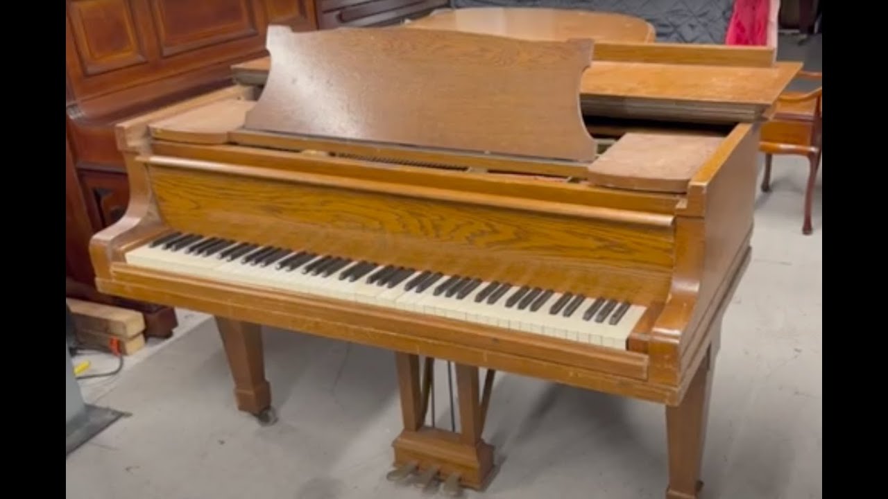 Assessment for restoration of a Steinway model B 210cm 1926 stored badly. We are fully restoring it!